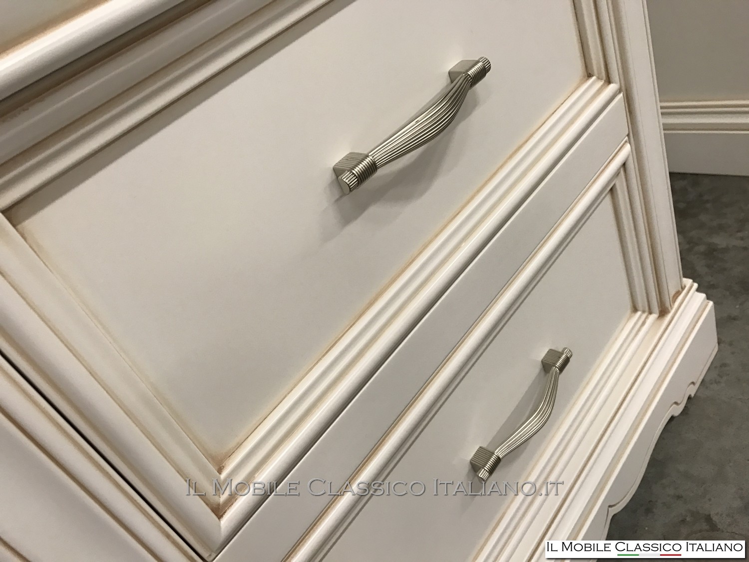 Comò e comodini personalizzati